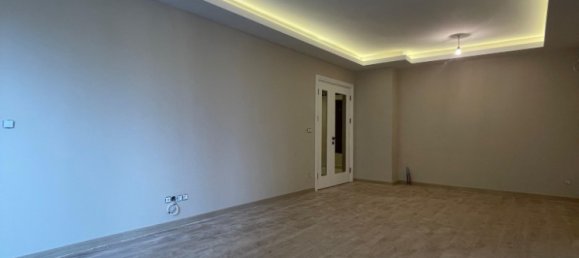 3-salle Appartement à Beylikduezue, Turkey No. 32639 2