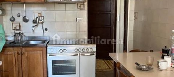 2 bedrooms Apartment in Turin, Italy No. 158502 2