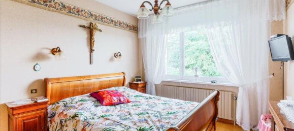 2 bedrooms House in Longuyon, France No. 243351 8