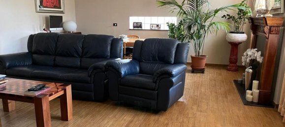 9 rooms House in Reggio Emilia, Italy No. 105953 12