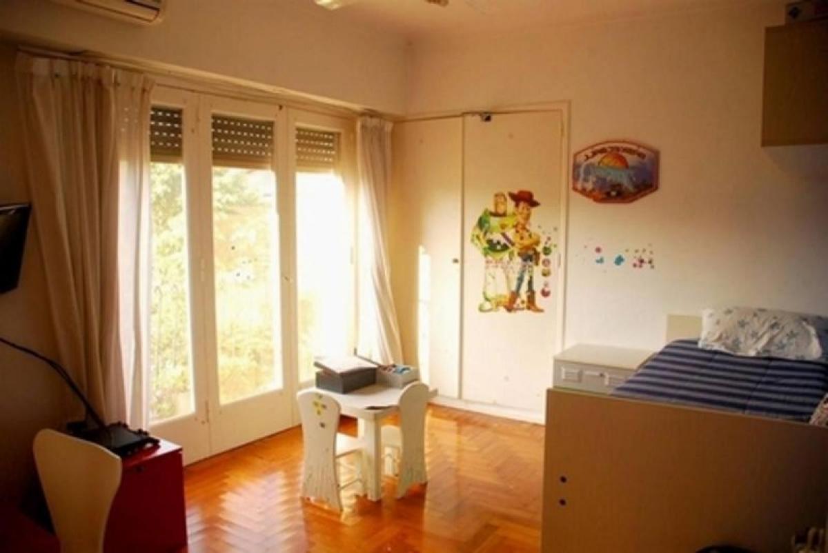 3 bedrooms House in Vicente Lopez, Argentina No. 60463