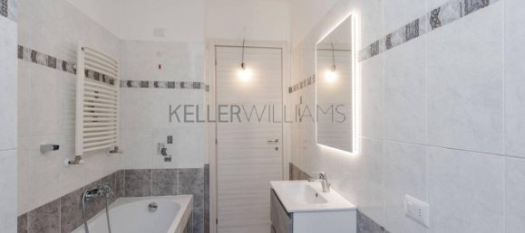 5-salle Maison à Lomazzo, Italy No. 30578 11