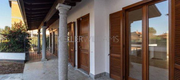 5-salle Maison à Lomazzo, Italy No. 30578 3