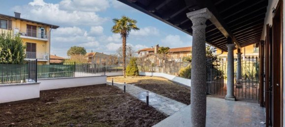 5-salle Maison à Lomazzo, Italy No. 30578 2