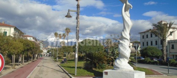 2 Schlafzimmer Haus in Massa, Italy, Nr. 216520 30