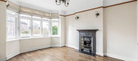 3 bedrooms House in Surbiton, United Kingdom No. 10218 2