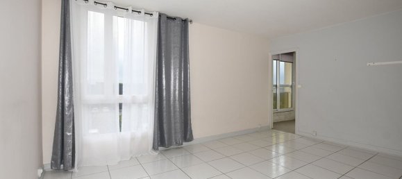 2 Schlafzimmer Wohnung in Bois-d'Arcy, France, Nr. 166327 6