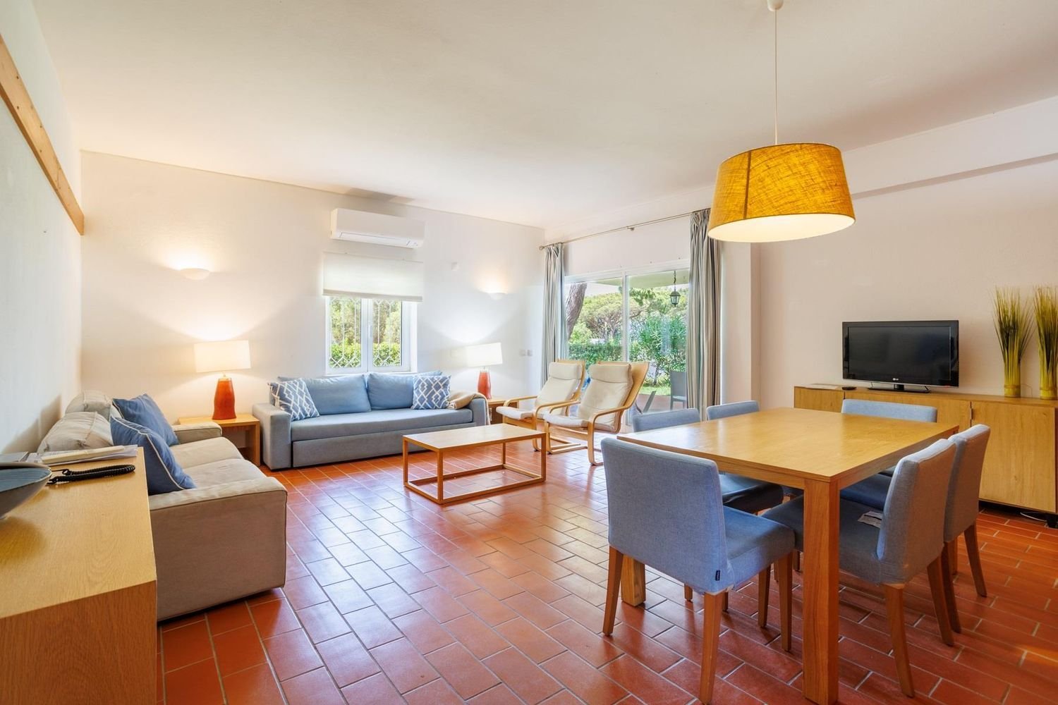 3 غرف نوم شقة في Quarteira, Portugal رقم 303643