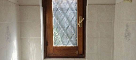 5 bedrooms House in Lauriano, Italy No. 327696 22