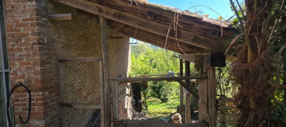 5 bedrooms House in Lauriano, Italy No. 327696 24