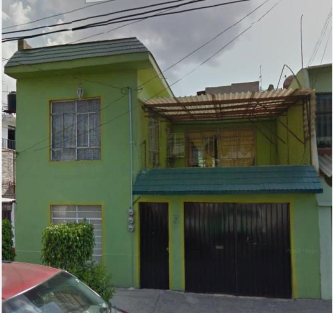 4 bedrooms House in Ciudad Nezahualcoyotl, Mexico No. 209084