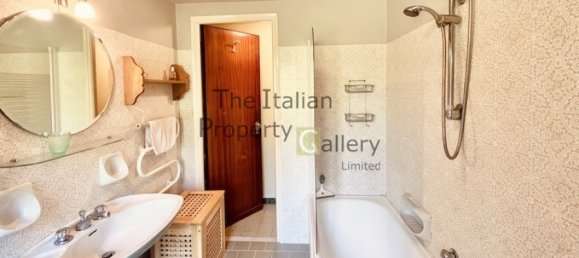 4 bedrooms Villa in Bagni di Lucca, Italy No. 57727 2