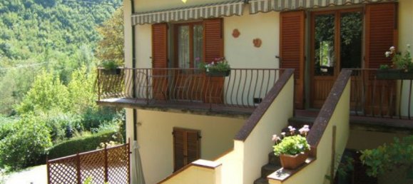 4 bedrooms Villa in Bagni di Lucca, Italy No. 57727 27