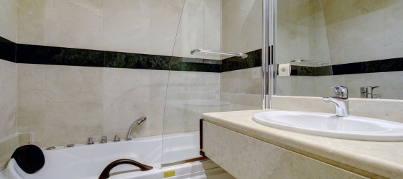 3 chambres Appartement à Marbella, Spain No. 31204 24