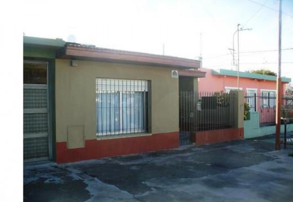 3 bedrooms House in Rio Negro, Argentina No. 51759