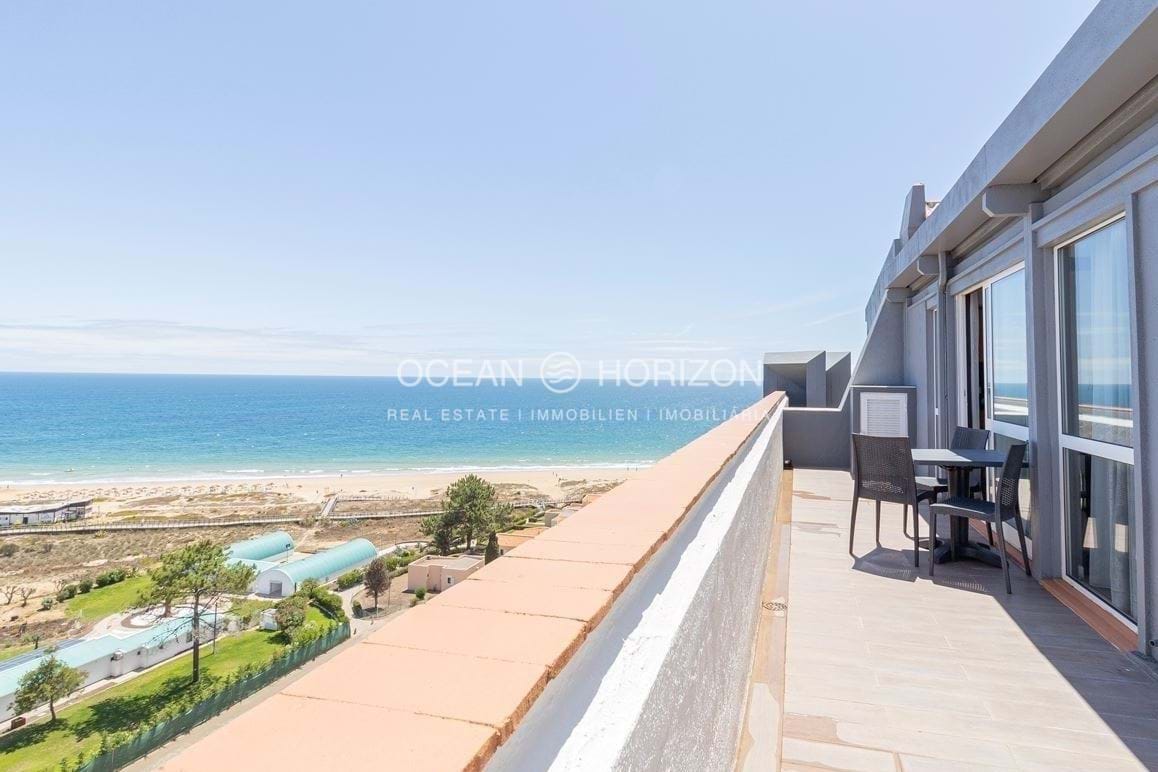 1 bedroom Penthouse in Alvor, Portugal No. 11113