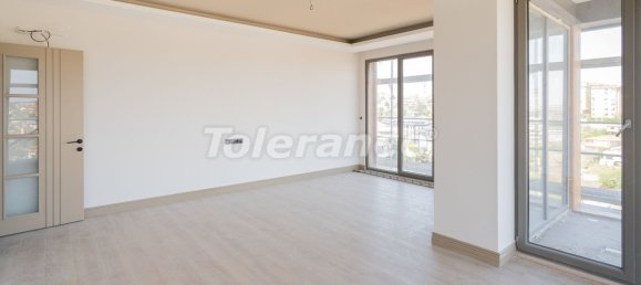 Apartment 2+1 in Istanbul, Turkey No. 8893 17