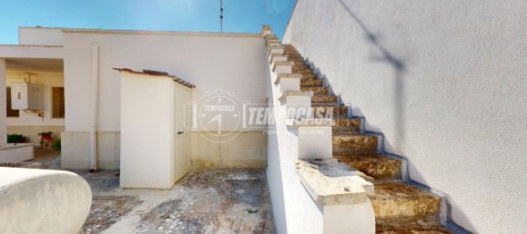 Casa T3 em Minervino di Lecce, Italy N.º 378222 8