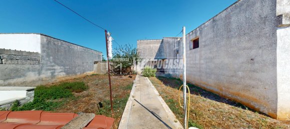 Casa T3 em Minervino di Lecce, Italy N.º 378222 37