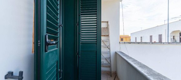 5 rooms House in Guagnano, Italy No. 171592 8