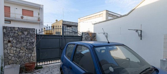 5 rooms House in Guagnano, Italy No. 171592 6