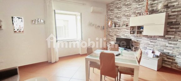 2 bedrooms Apartment in Casamarciano, Italy No. 92398 3