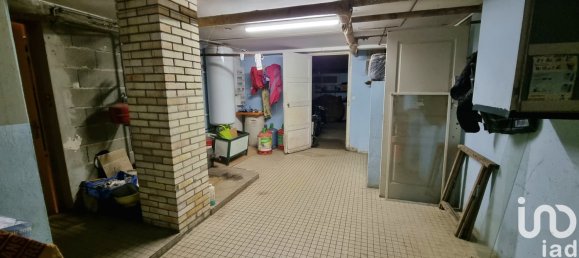 Casa de 3 dormitorios en Marigny-Marmande, France No. 43084 16