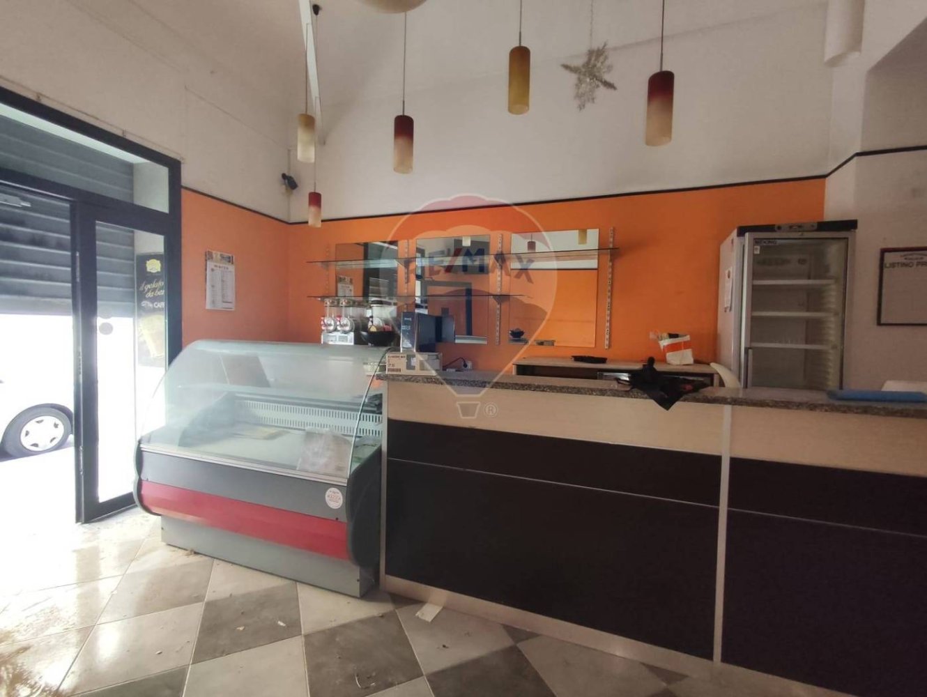3 rooms Commercial property in Syracuse, Italy No. 243114