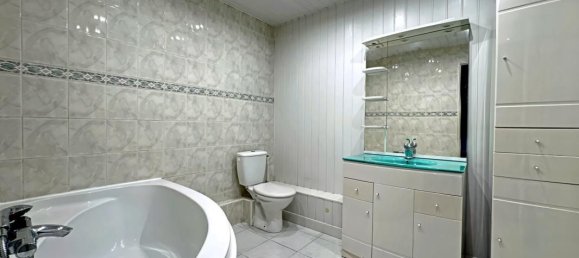 3 bedrooms House in Le Plessis-Robinson, France No. 352023 12