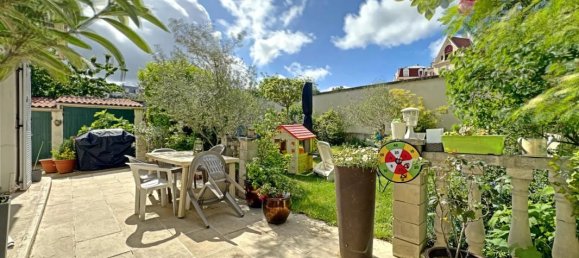 3 bedrooms House in Le Plessis-Robinson, France No. 352023 2