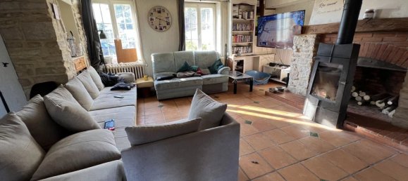 6 bedrooms House in Chouy, France No. 93381 3