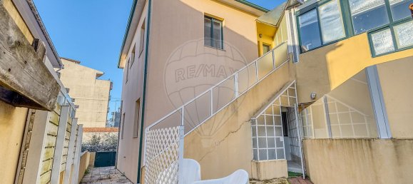 Villa de 5 dormitorios en Vila Nova de Gaia, Portugal No. 28773 13