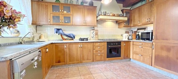 4 bedrooms House in Fene, Spain No. 51823 6