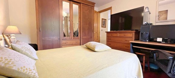 4 bedrooms House in Fene, Spain No. 51823 10