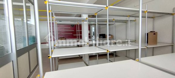 5 rooms Warehouse in Udine, Italy No. 275763 44