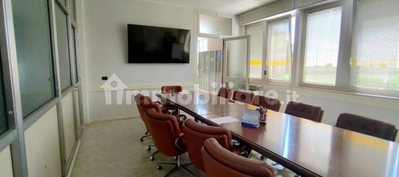 5 rooms Warehouse in Udine, Italy No. 275763 11