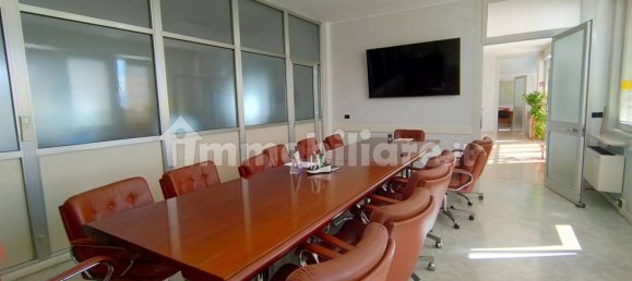 5 rooms Warehouse in Udine, Italy No. 275763 12