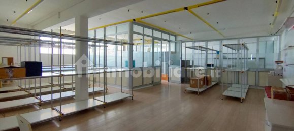 5 rooms Warehouse in Udine, Italy No. 275763 38