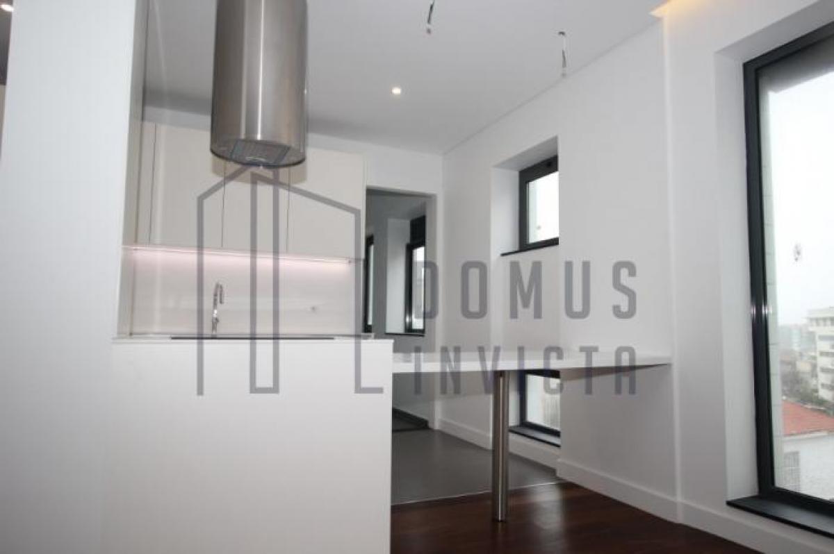 4 Schlafzimmer Wohnung in Porto, Portugal, Nr. 2618