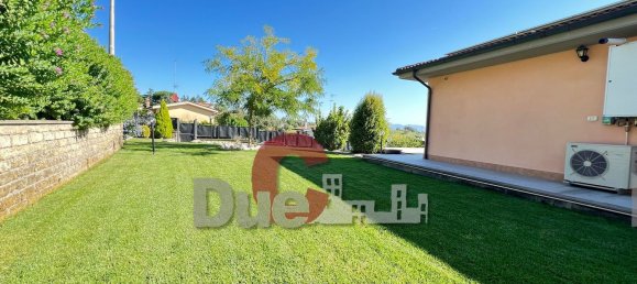 5 bedrooms House in Morlupo, Italy No. 318820 15