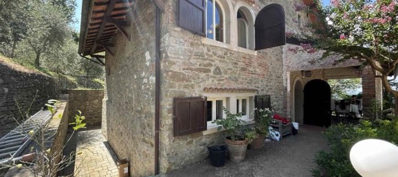 7 Schlafzimmer Haus in Arezzo, Italy, Nr. 123809 2
