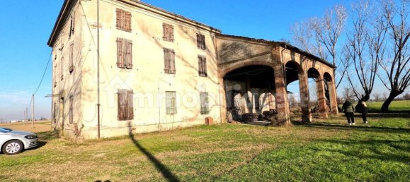 4 bedrooms House in Busseto, Italy No. 154637 5