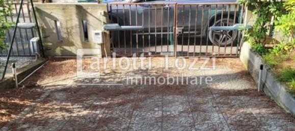 2 bedrooms Apartment in Grosseto, Italy No. 173107 3