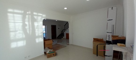 3 chambres Maison à Cascais, Portugal No. 26083 6