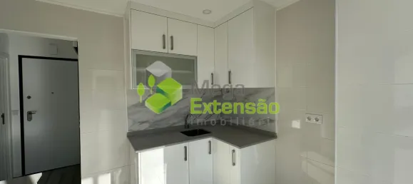 1 bedroom Apartment in Lisbon, Portugal No. 153974 10