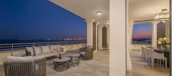 4 bedrooms Penthouse in Limassol, Cyprus No. 17748 8