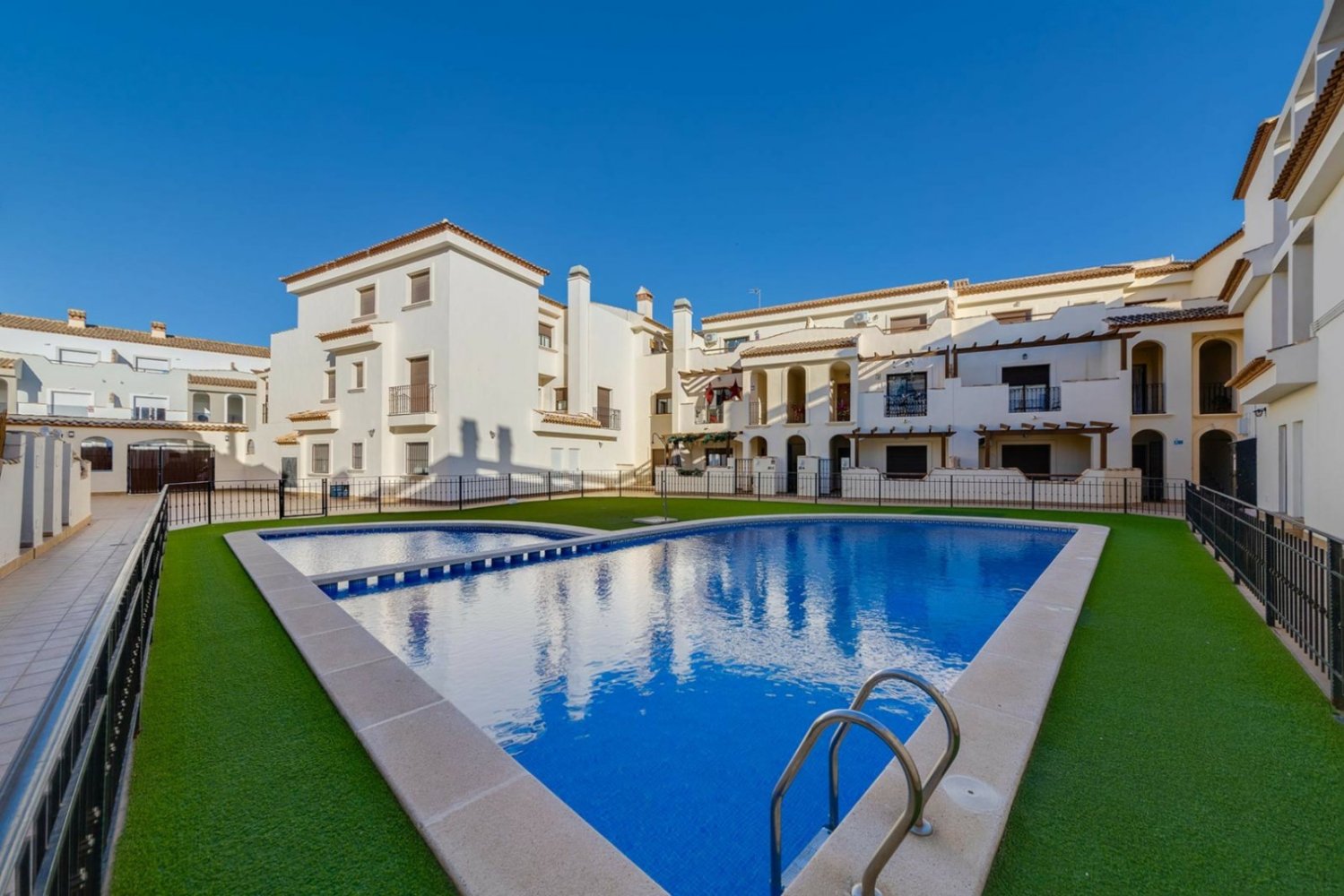 Adosado de 3 dormitorios en San Pedro del Pinatar, Spain No. 285455