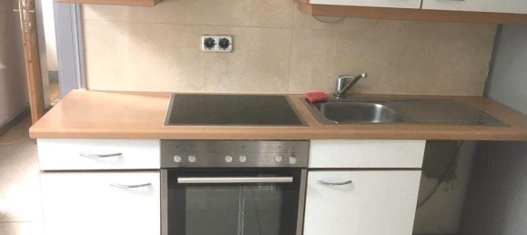 Studio in Rudolfsheim-Funfhaus, Austria, Nr. 81111 2