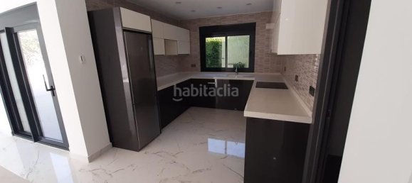 4 bedrooms House in Dehesa De Campoamor, Spain No. 33288 15