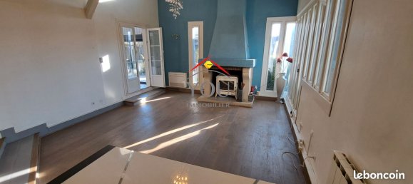 3 bedrooms House in Neuilly-en-Thelle, France No. 159096 3